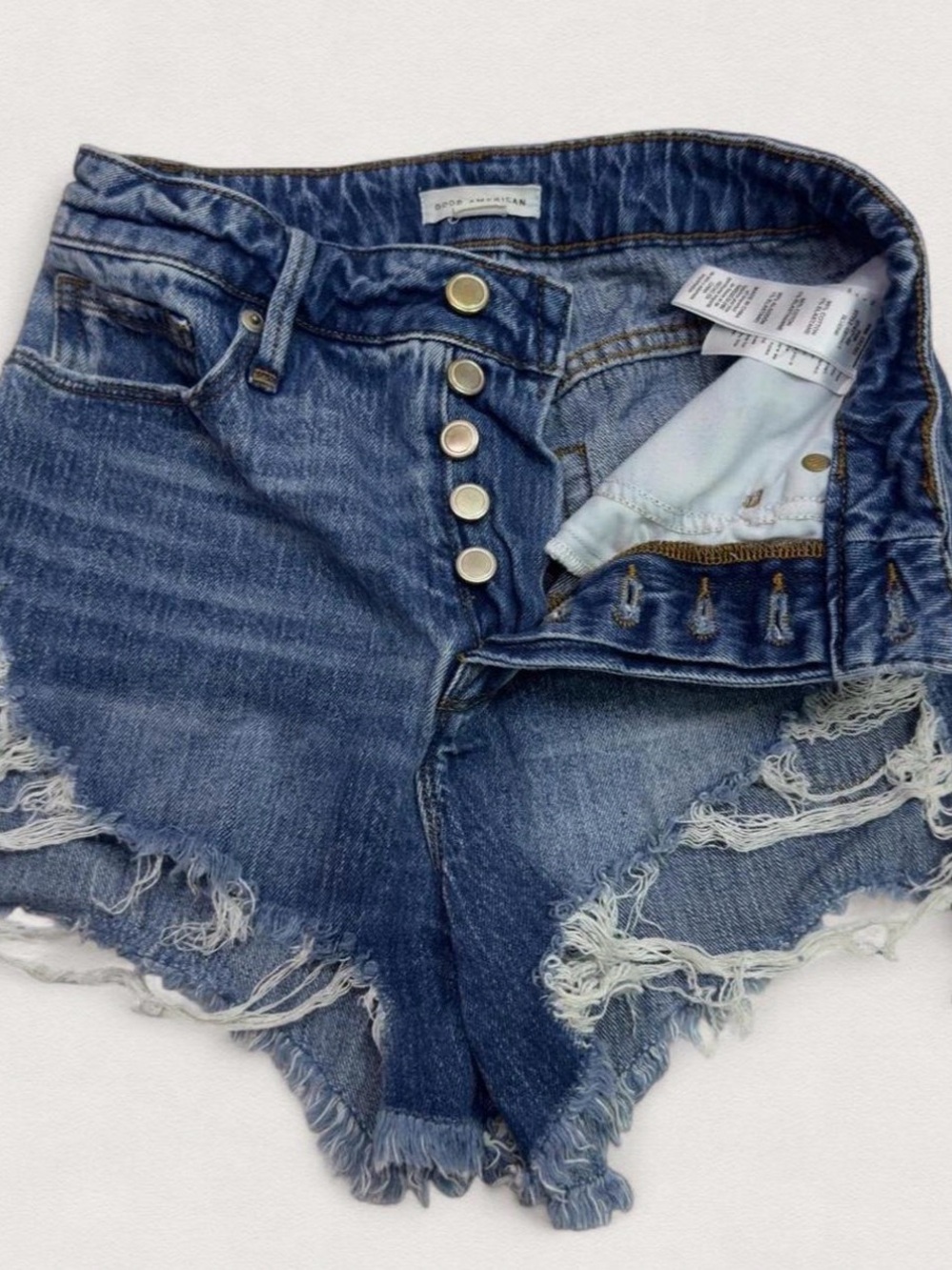 Good American blue denim jean shorts | frayed distressed Nordstrom size 00 | 24